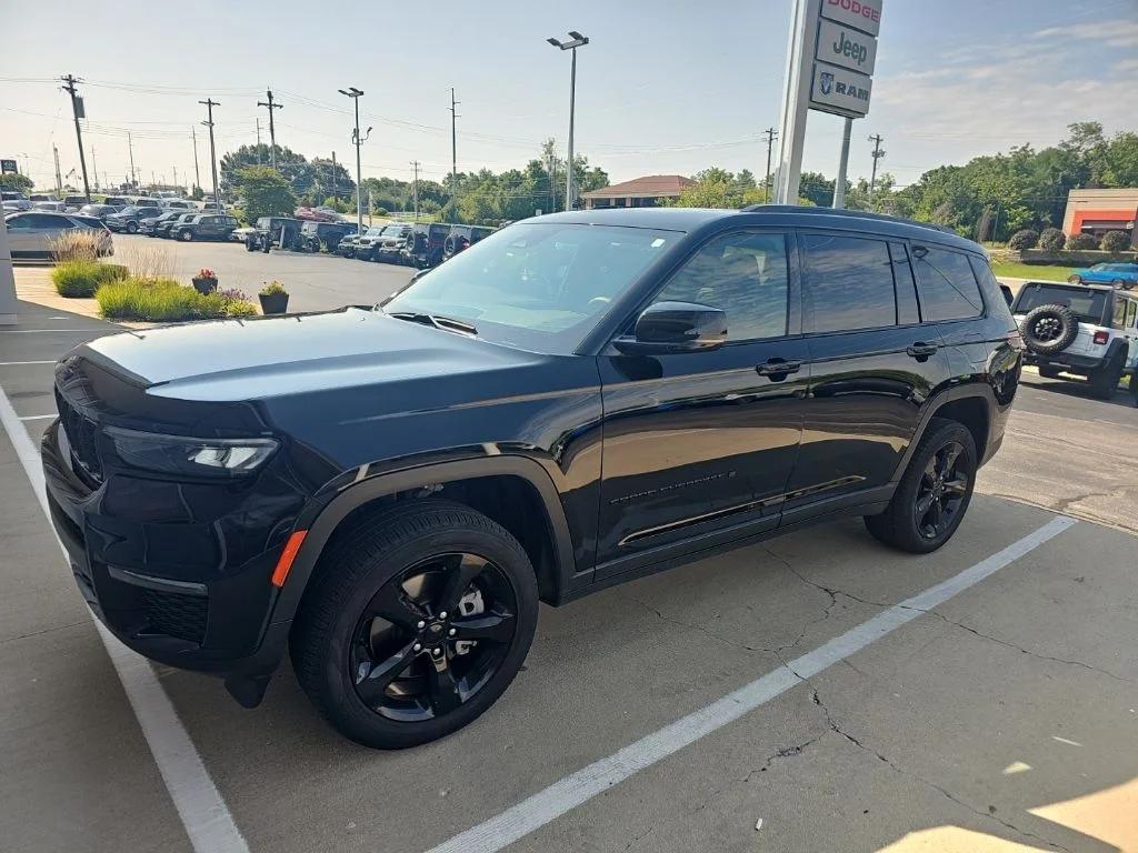 jeep grand cherokee l 2024 1C4RJKBGXR8564568 image jeep grand cherokee l 2024 1C4RJKBGXR8564568 image